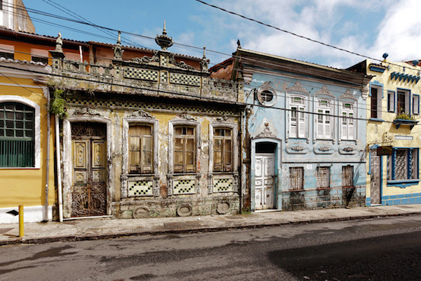 BRASILE | Tra sogno e favela.